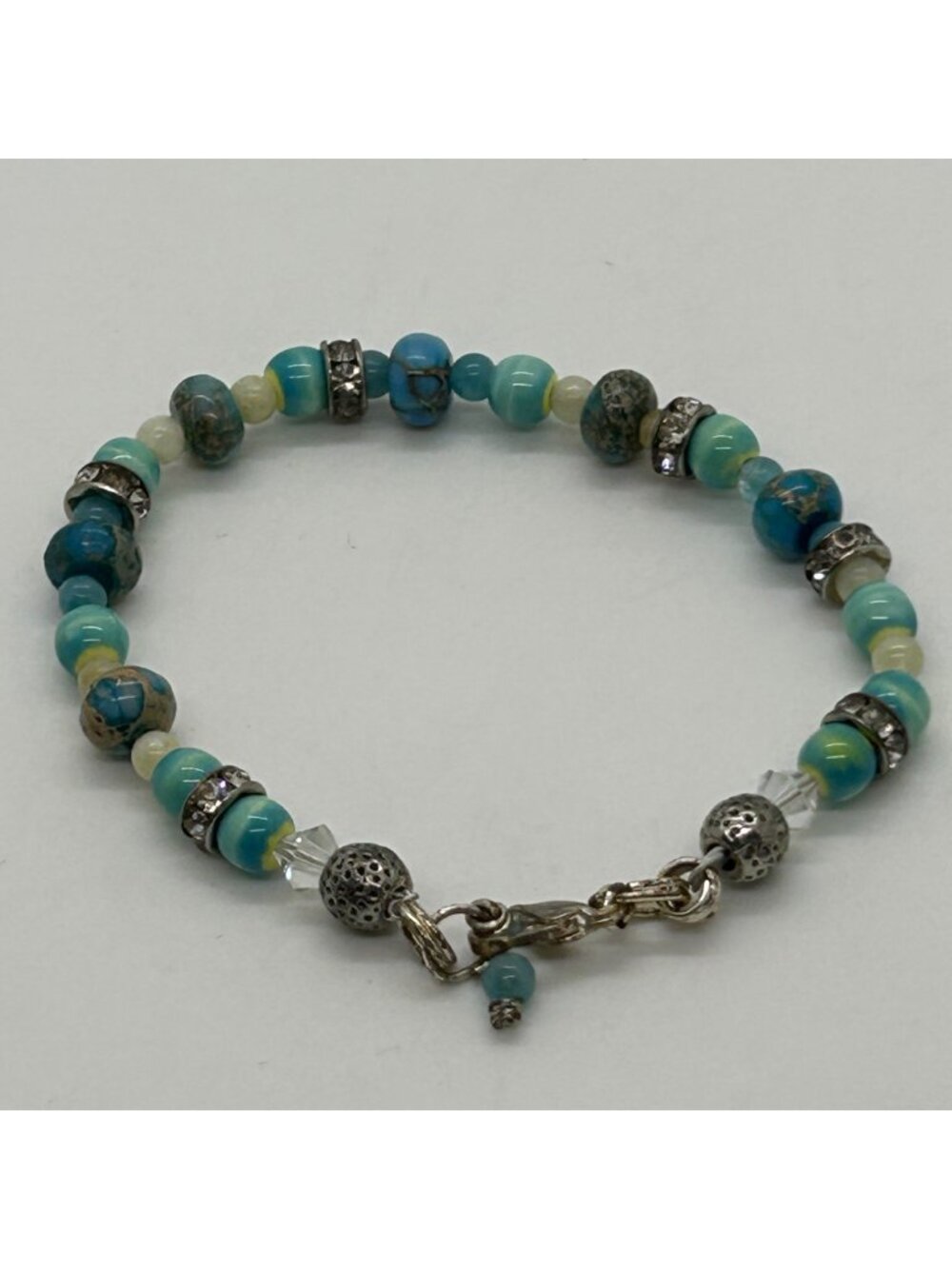 Vintage Turquoise ColorTeal Beaded Bracelet Silver-Tone Rondels Gemstone Ceramic